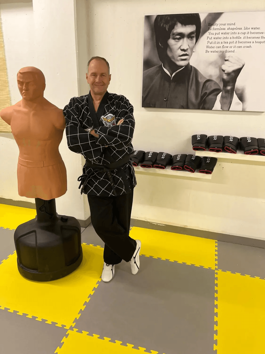 Porträt von Marc Schmidt, Meister der koreanischen Kampfkunst Eagle Hapkido und Gründer der Defense Zone